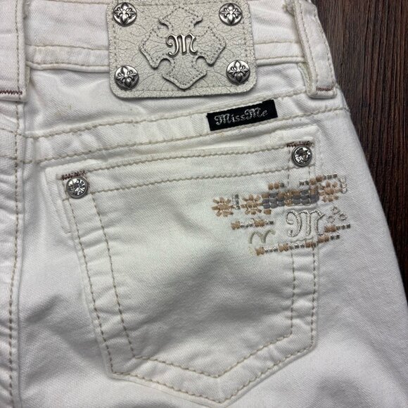 Miss Me Cuffed Skinny Jeans Embellished White Women’s Size 27 - Picture 8 of 13